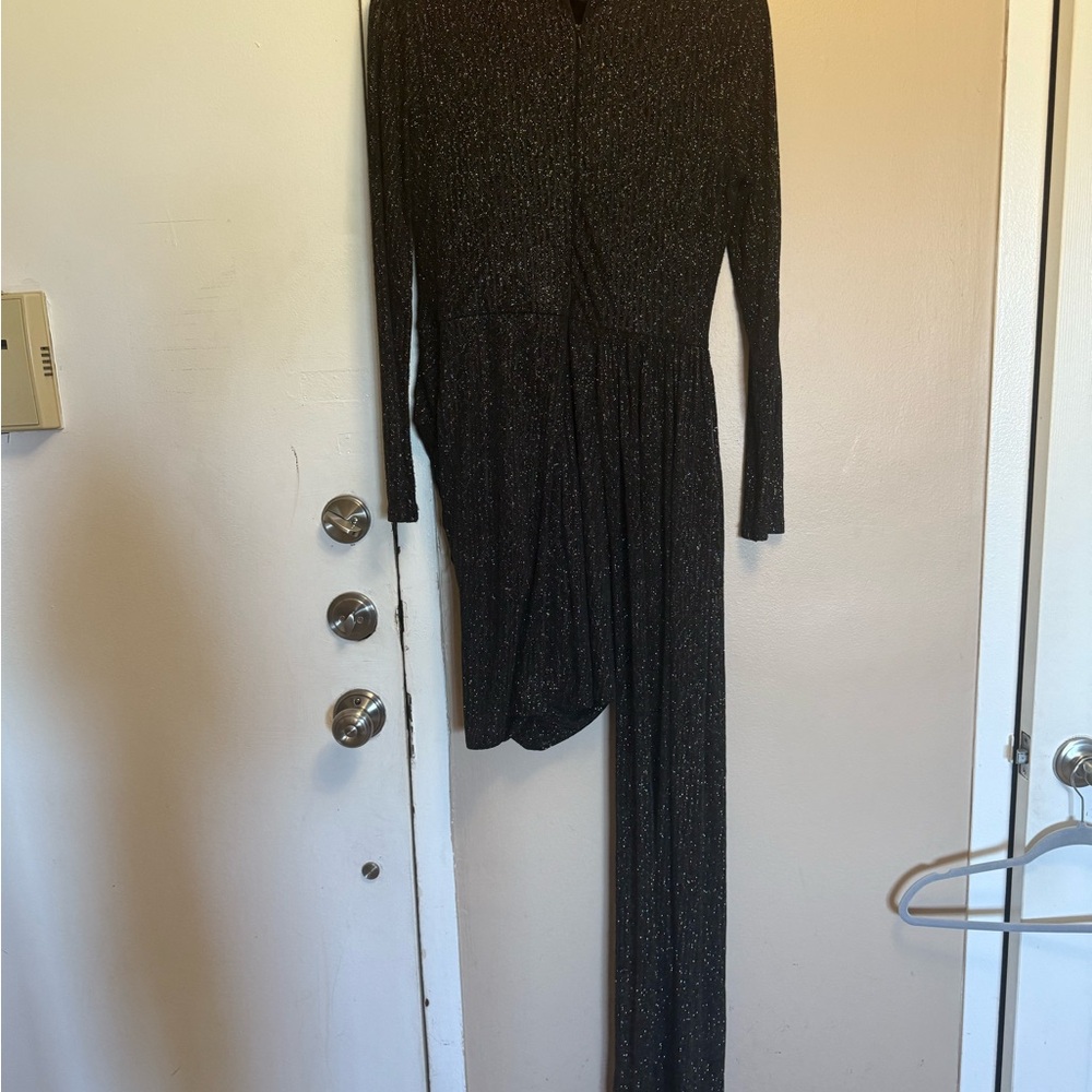 Elegant Black Long-Sleeve Dress